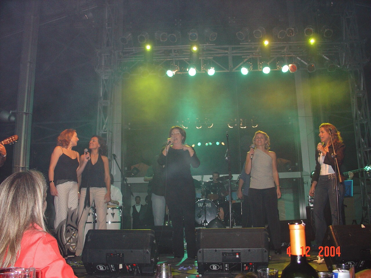 Junto a Grupo Siempre Así